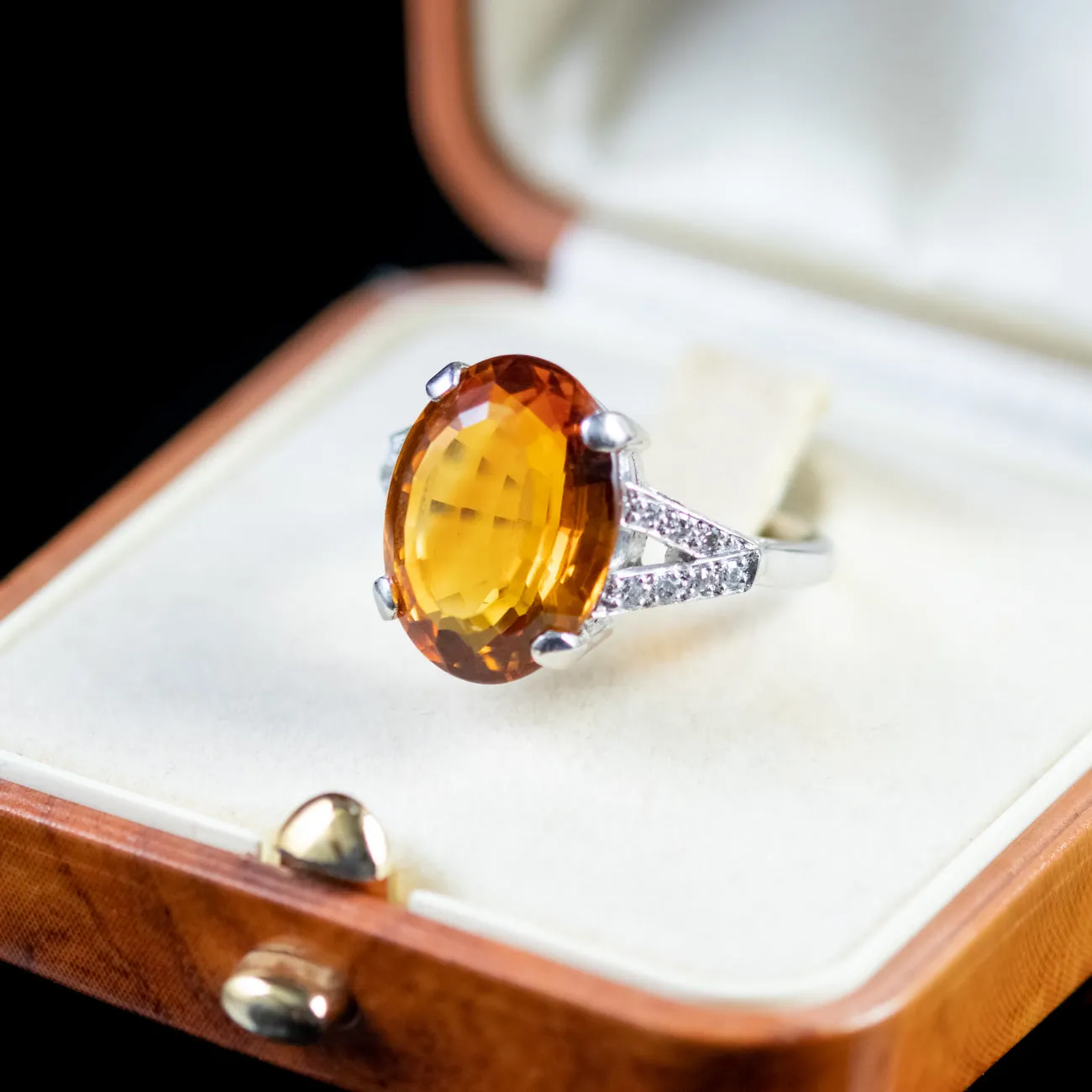 7Ct Citrine Diamond Ring 18Ct White Gold