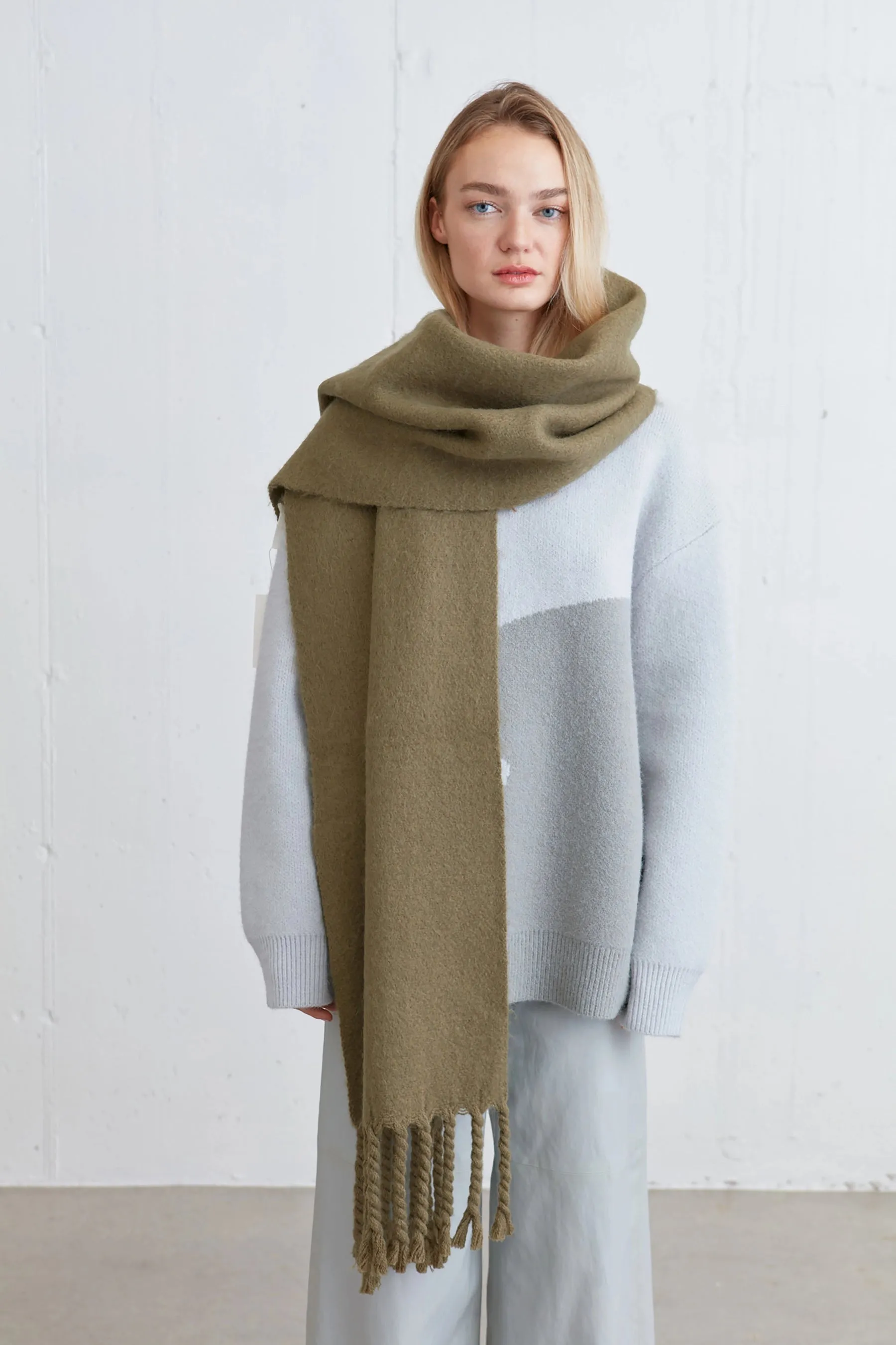 Alpaca Scarf With Tassels