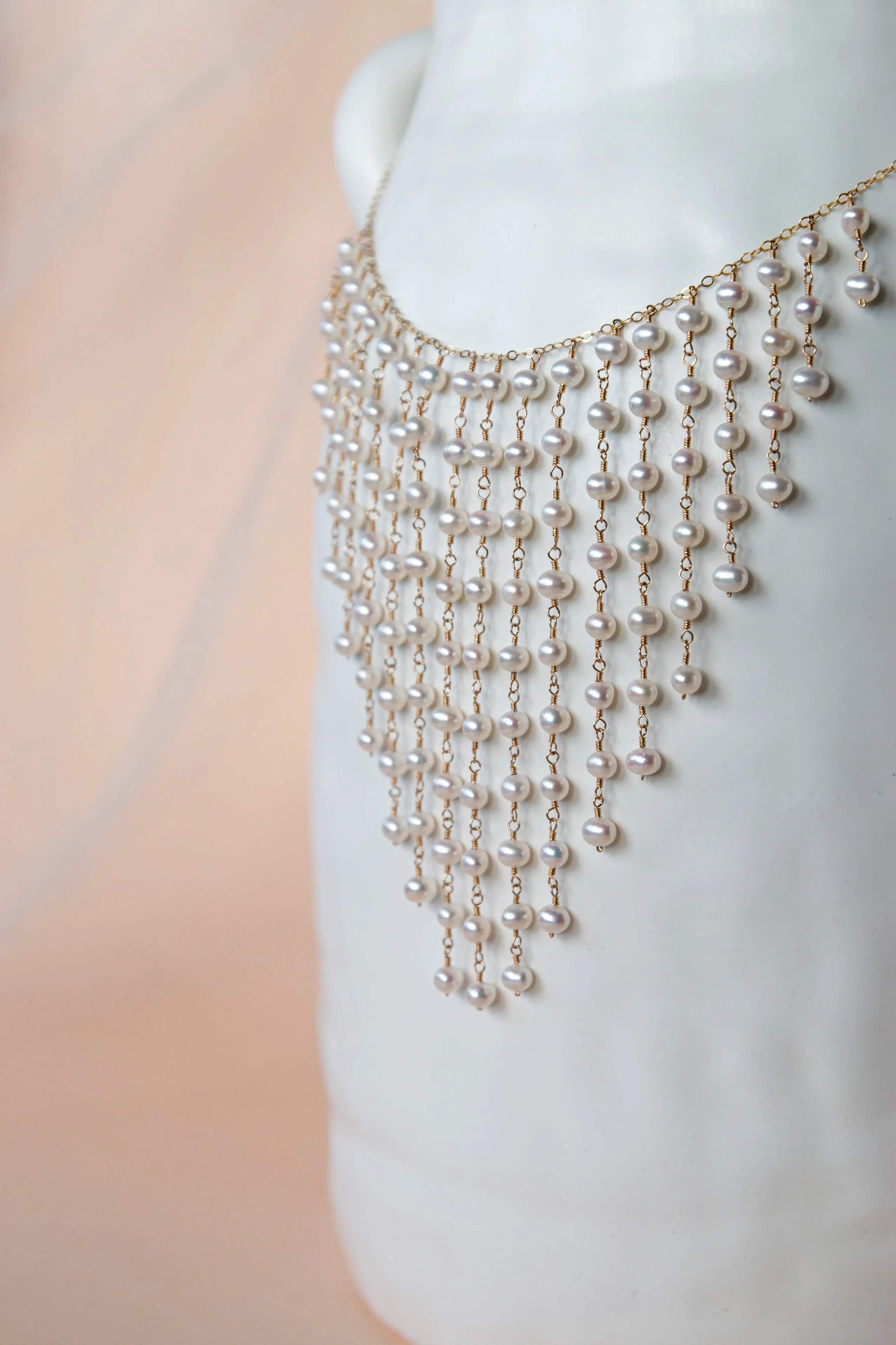 Elisabeth Pearl Necklace