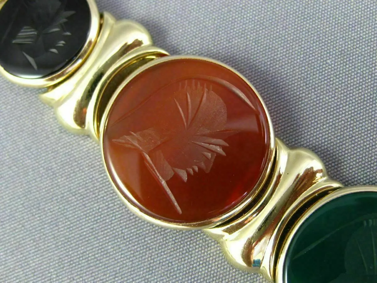 ESTATE WIDE & LONG 14K YELLOW GOLD ROUND MULTI COLOR INTAGLIO CARNELIAN BRACELET