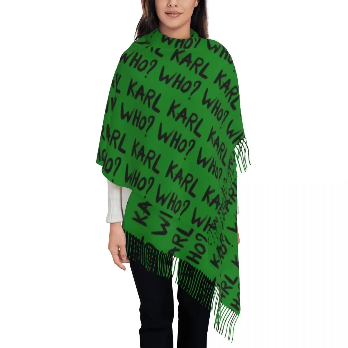 Karl Who? Slogan Scarf – Unisex Winter Scarf