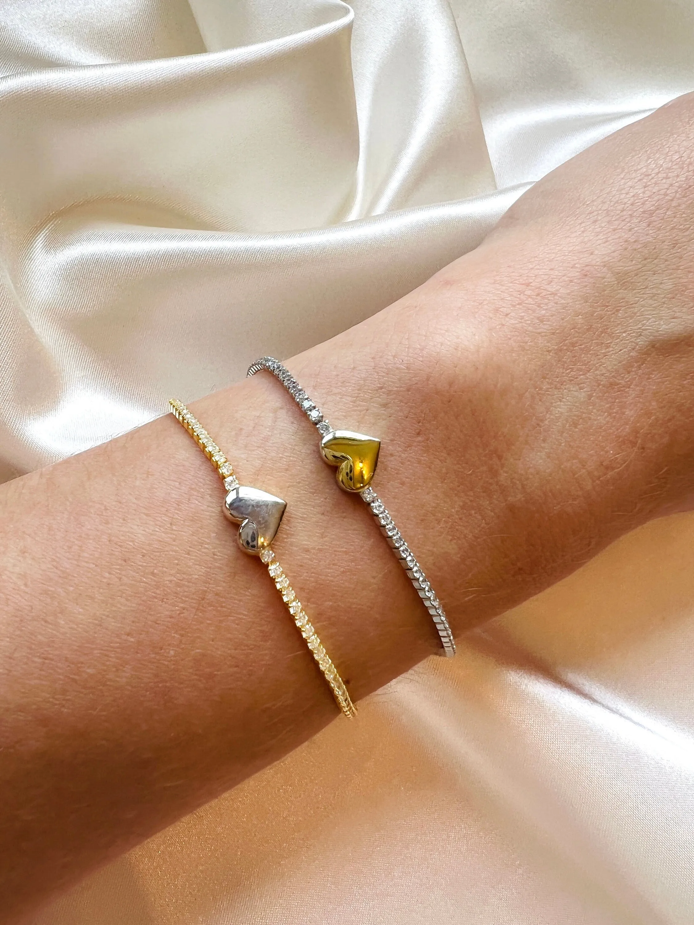 Silver CZ Tennis Bracelet| Dainty Bracelet| Heart Shape Charm Tennis Bracelet| Gold Tenis Bracelet| Cubic Zirconia Tennis Bracelet in Silver