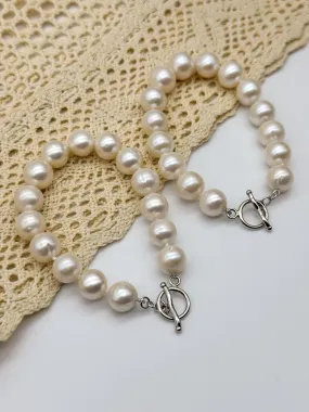 White Freshwater Pearl Bracelet